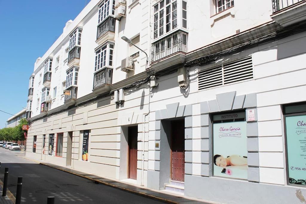 شقة Enjoy The Historic Center Of Chiclana By C. Dreams شيكلانا دي لا فرونتيرا المظهر الخارجي الصورة